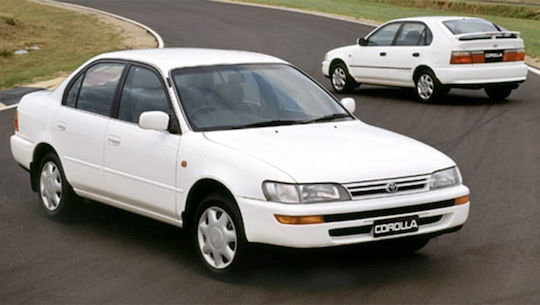Kayaba Set Stoßdämpfer 4Stück für Toyota Korolla 1992-1997