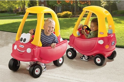 Little Tikes Cozy Coupe Car Ride On for 12+ Months Red
