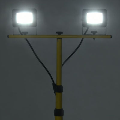 vidaXL Waterproof LED Floodlight 10W Cold White 6000K IP65