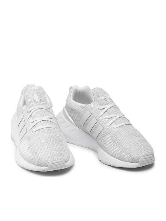 Swift Run 22 Kids Sports Shoes Running with Laces Yellow