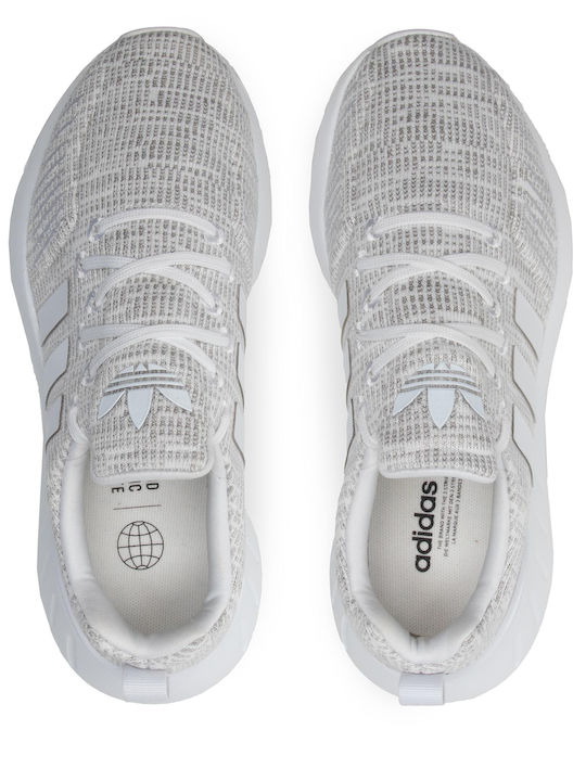 Swift Run 22 Kids Sports Shoes Running with Laces Yellow