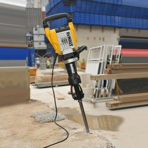 DEWALT D25960K Impact Demolitionist Electric 1600W with Chuck HEX D25960K