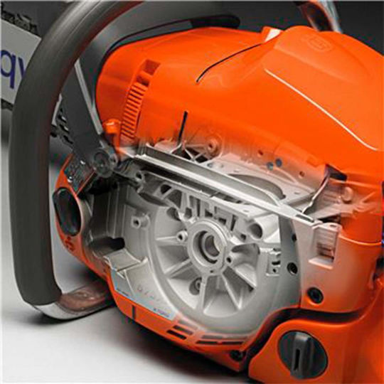 Husqvarna Benzin-Kettensäge 6.1kg mit Schiene 45cm und Easy Start