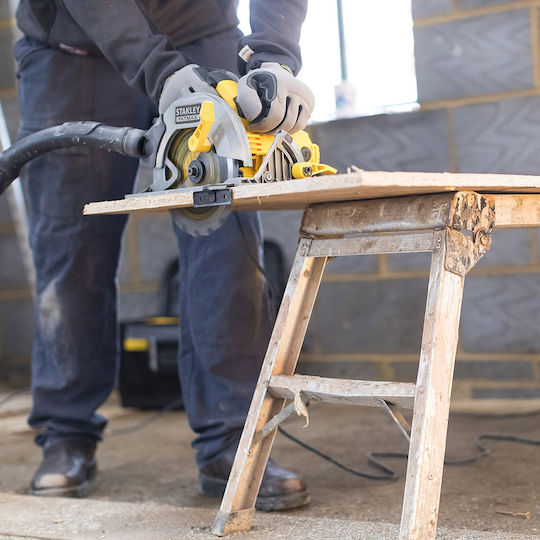 Stanley Circular Saw 1650W with Dust Extraction System