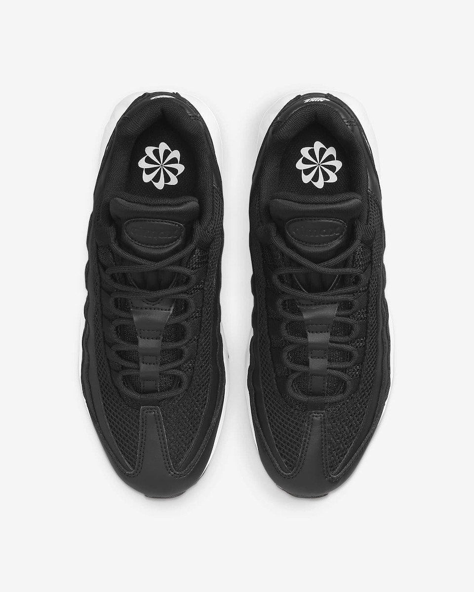 black chunky sneakers nike