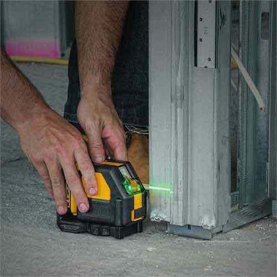 Dewalt DCE088D1G Self-leveling Linear Laser Level Green Beam 10.8V with Working Range 30m