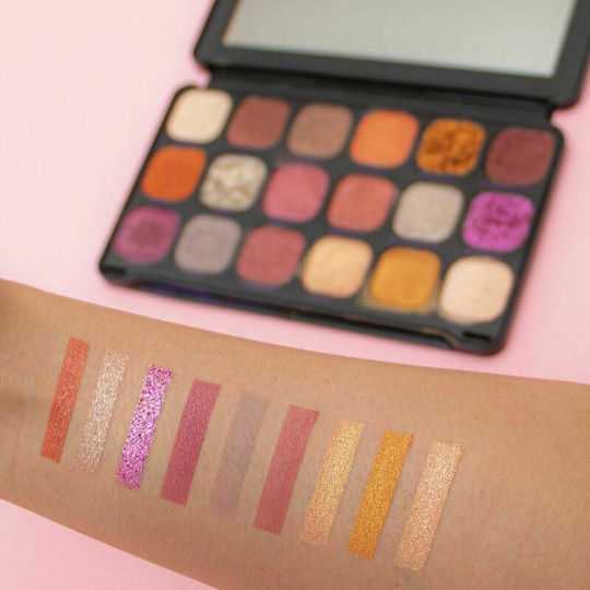Revolution Beauty Forever Flawless Eye Shadow Palette in Solid Form Namaste 19.8gr