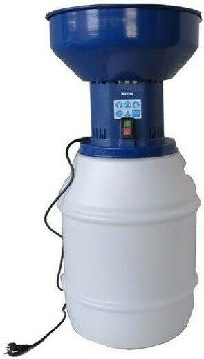 AMA Animal Feed Mill with Motor Power 1200W and Production 210 kg/h