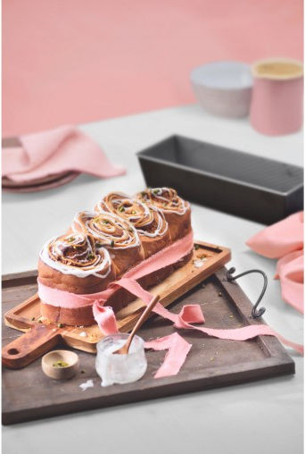 Kaiser Non-stick Aluminum Cake Baking Pan Inspiration 30x11x7.5cm