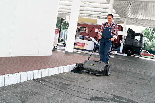 Karcher KM 70/15 C Manual Push Sweeper