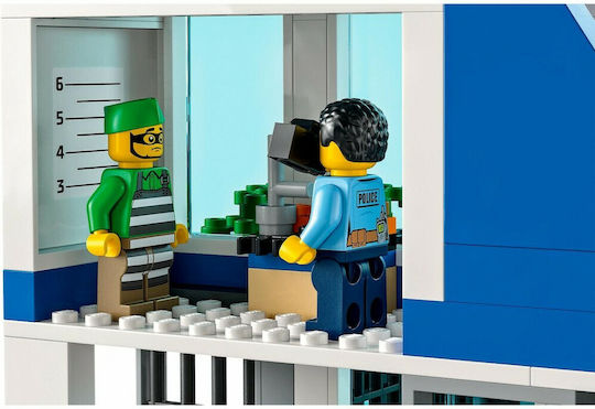 LEGO Lego Stadt Polizeistation Für Über 6-Jährige 668Stücke