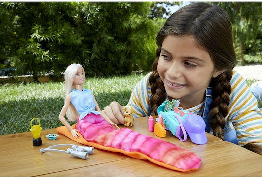 Barbie Family Camping Malibu Set de păpuși pentru 3+ ani+ Ani 29.8cm.
