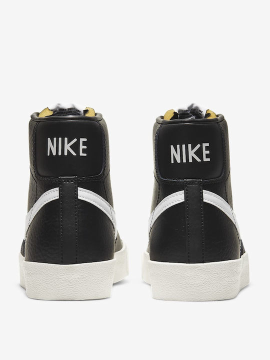 Blazer Mid '77 Boots Black / White / Sail