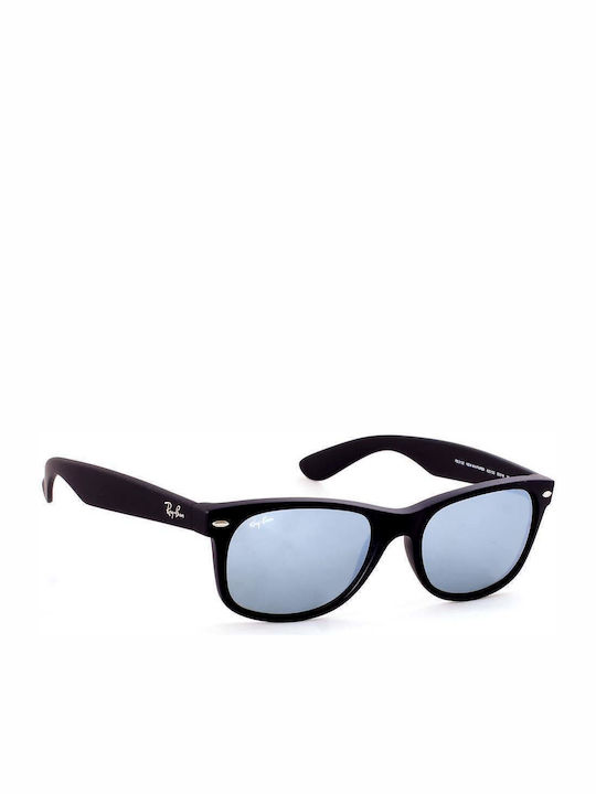 Ray Ban Wayfarer Unisex Sunglasses with Black Plastic Frame and Silver Mirror Lens RB2132 622/30