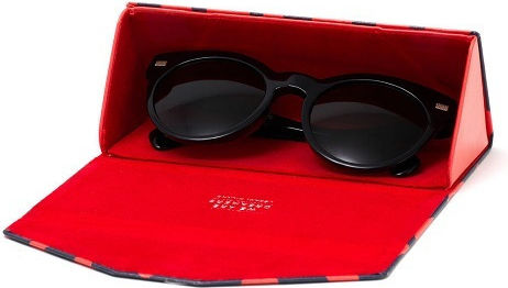 Legami Milano Love Is In The Air Foldable Eyeglass Case With Magnetic Closure Multicolour