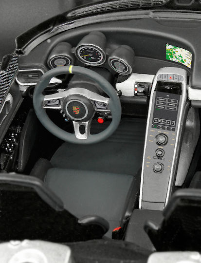 Revell Porsche 918 Spyder Моделна Фигура Автомобил Сребрист 138 Части В Мащаб 1:24