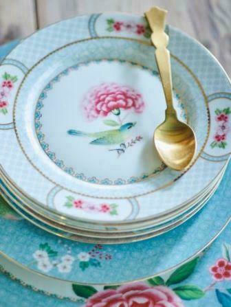 PiP Studio Blushing Birds Pastry Πιάτο Γλυκού από Πορσελάνη με Διάμετρο 17cm