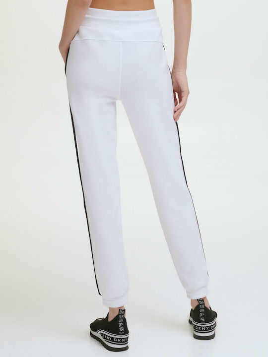DKNY