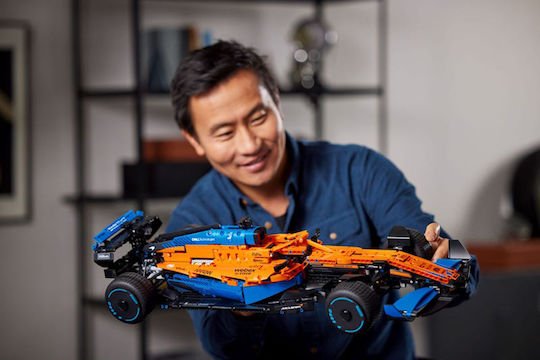 LEGO Technic Mclaren Formula 1 Race for 18+ Years 1434 Pieces