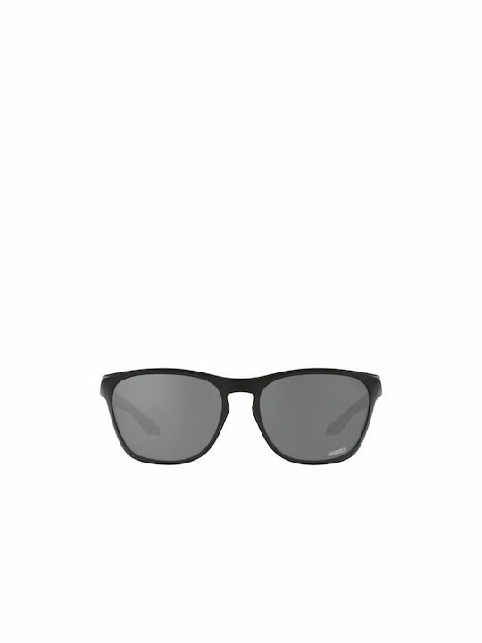 Oakley Manorburn Sonnenbrillen mit Schwarz Rahmen und Schwarz Linse OO9479-13