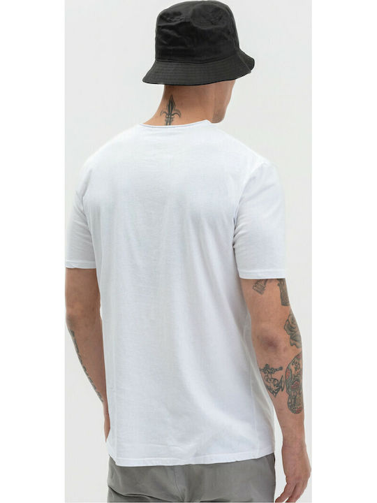 T-shirt White