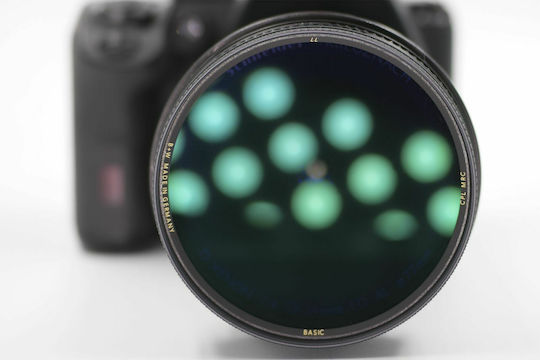 B+W MRC Филтър CPL с Диаметър 52mm с Покритие MRC (Устойчиво на Надраскване) за Фотообективи