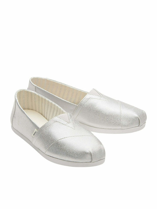 Toms
