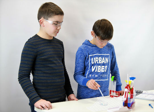 Buki Chemistry Lab STEM Educational Game Experiments for 8+ years old Years Old