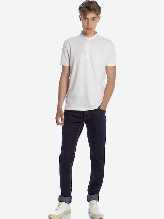 T-shirt White