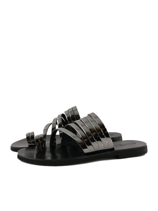Women's Flat Sandals in Black Color