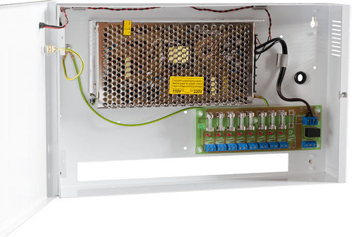 Power Supply for CCTV Systems with 9 Outputs for Recorders 000073_CCTV