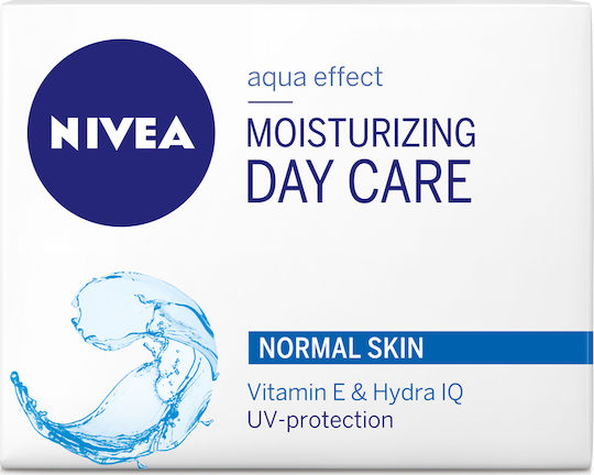 Nivea Essentials Moisture Boost + Refresh 24ωρη Ενυδατική Κρέμα Προσώπου Ημέρας με SPF15 με Πανθενόλη 50ml