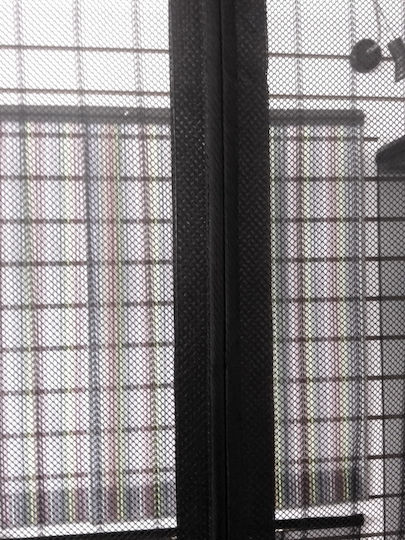 Beorol Σίτα Πόρτας με Σκρατς με Μαγνητικό Κούμπωμα από Πλαστικό Μαύρη 210x100cm
