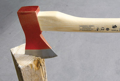 Suki Hammer Axe 600gr with wooden handle 1801160