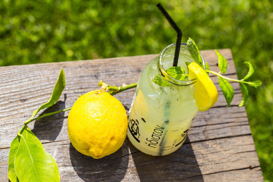 Ιdiston Limonade Konzentriert Ohne Kohlensäure & Zucker in Flasche 750ml