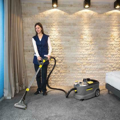 Karcher Puzzi 10/2 Adv Aspirator Solide 1250W Recipient 10lt