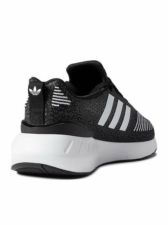 Swift Run 22 Sneakers Core Black / Cloud White / Grey Five