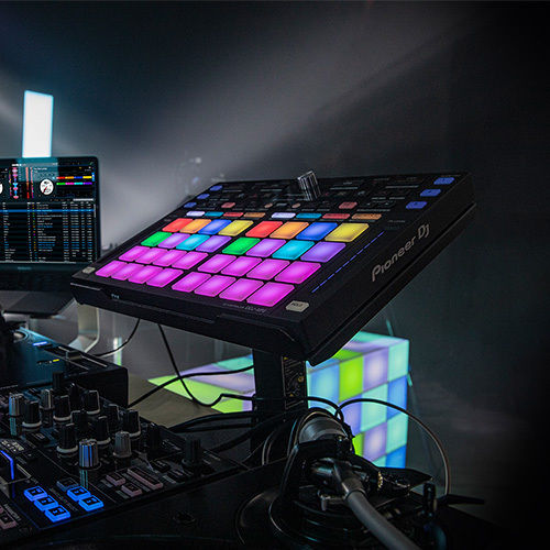 Pioneer DJ DDJ-XP2 DJ Controller