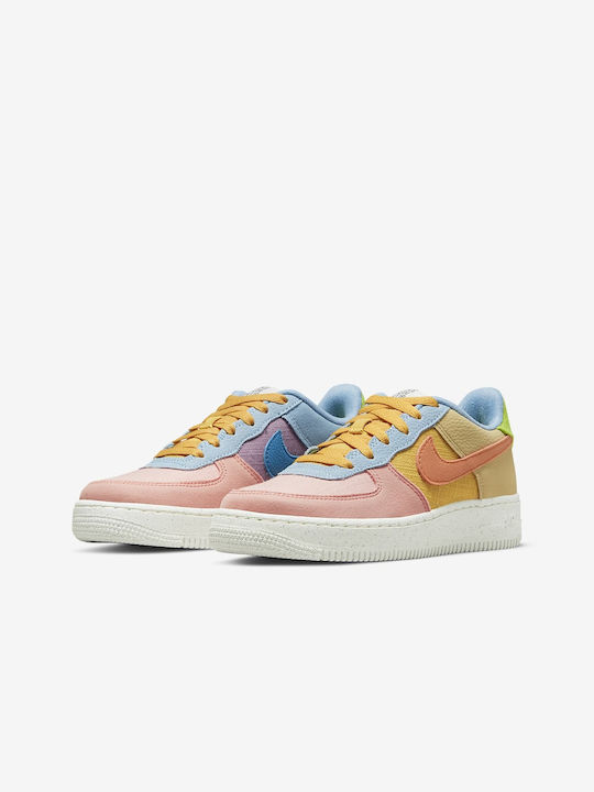 Nike Παιδικά Sneakers Air Force 1 LV8 για Κορίτσι Sanded Gold / Wheatgrass / Light Madder Root / Hot Curry