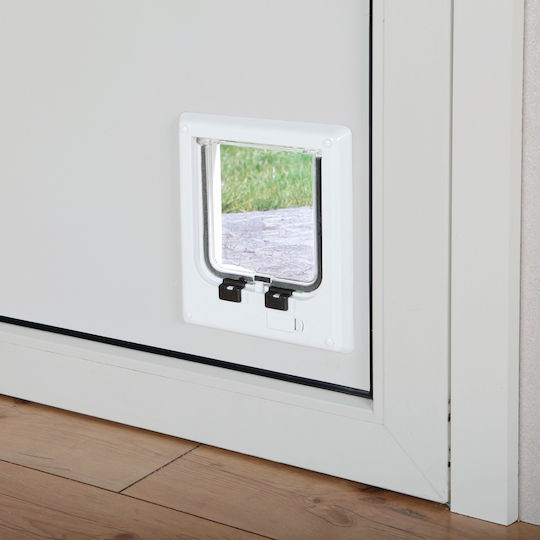 Trixie Door Dog & Cat 4Way 21.1x24.4cm made of Plastic in White Color 21.1 x 24.4cm