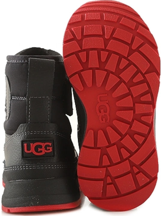 UGG