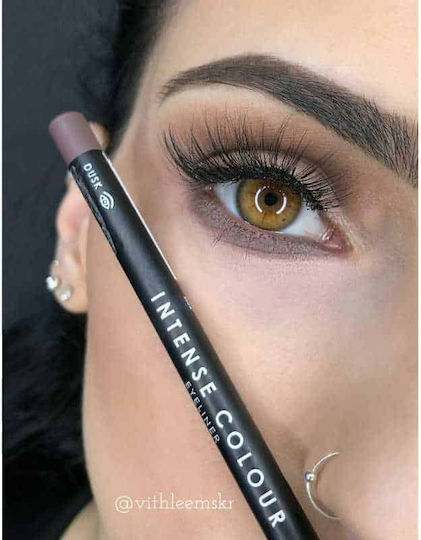 MUA Intense Colour Eyeliner Creion de ochi
