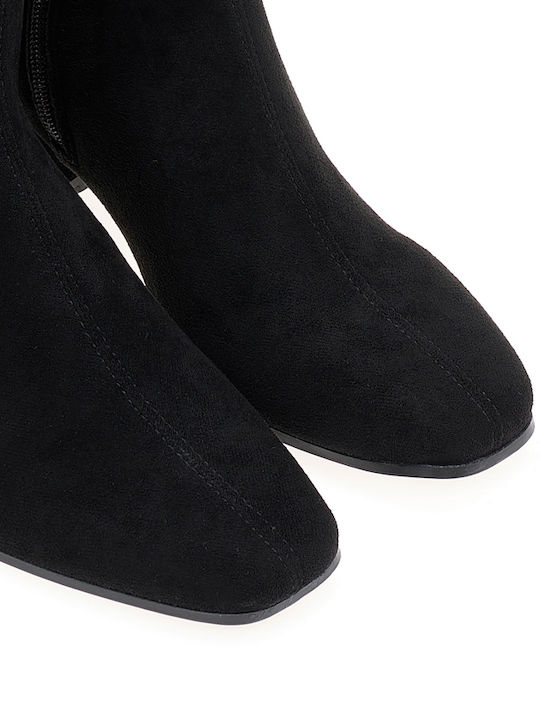 Μπότες μαύρες σουέτ με χοντρό τακούνι και τετράγωνο τελείωμα