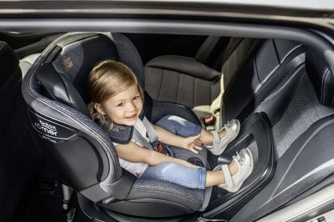 Britax Romer Dualfix M Baby Car Seat i-Size with Isofix Midnight Grey 0-18 kg