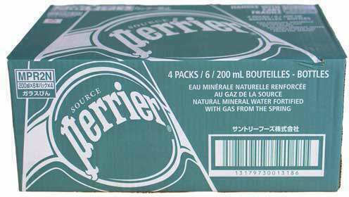 Perrier Kohlensäurehaltig Wasser in einer Glasflasche 24x0.2Es