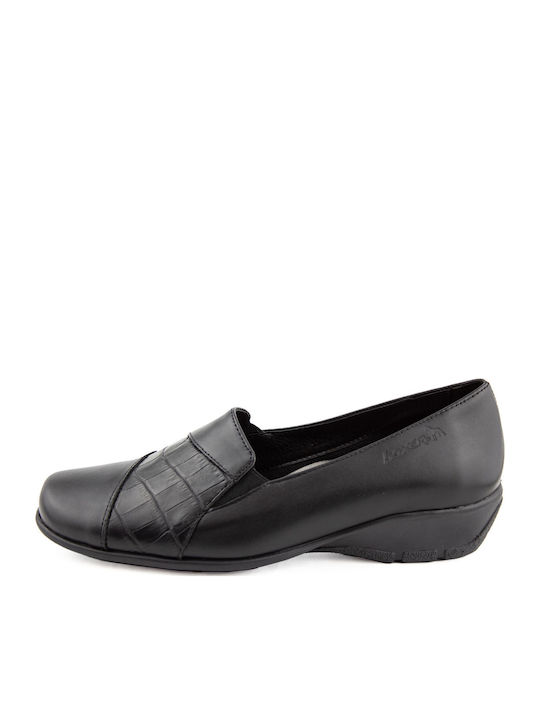 Women's Moccasins in Black Color