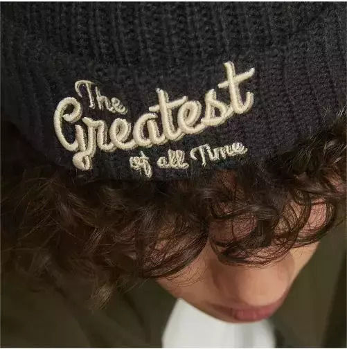 Beanie Beanie in Black color