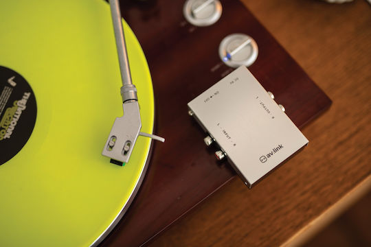 AvLink STP-2 Preamplificator Phono Argintiu