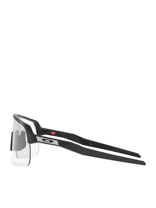 Oakley Sutro Lite Herren Sonnenbrille mit Kunststoff Gestell Photochromic OO9463-45