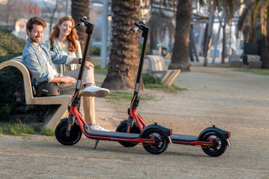 Ninebot D28E Електрическа тротинетка с Максимална Скорост 25 км/ч и Максимална Автономност 28 км в Черен Цвят със Седалка